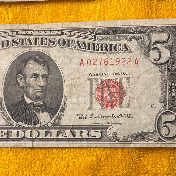 2 Red Seal 1963 Vintage Five Dollar Bills - Picture 3 of 6
